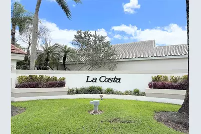 1510 W Lacosta Dr W, Pembroke Pines, FL 33027 - Photo 29