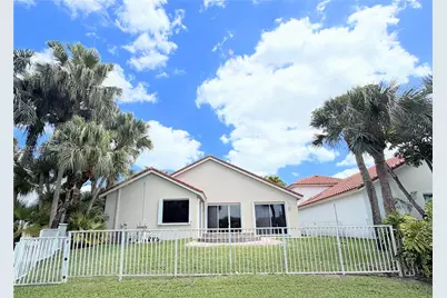 1510 W Lacosta Dr W, Pembroke Pines, FL 33027 - Photo 29