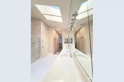 1510 W Lacosta Dr W, Pembroke Pines, FL 33027 - Photo 15