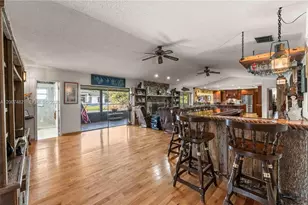 10651 SW 27th St, Davie, FL 33328 - Photo 13
