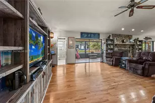 10651 SW 27th St, Davie, FL 33328 - Photo 25