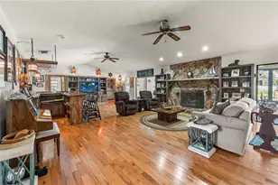 10651 SW 27th St, Davie, FL 33328 - Photo 21