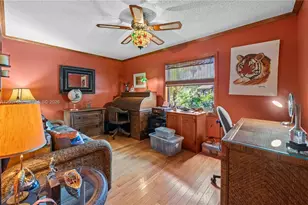 10651 SW 27th St, Davie, FL 33328 - Photo 27