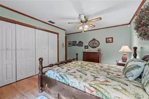 10651 SW 27th St, Davie, FL 33328 - Photo 33