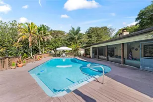 10651 SW 27th St, Davie, FL 33328 - Photo 45