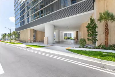 300 Biscayne Blvd Way #2802, Miami, FL 33131 - Photo 31