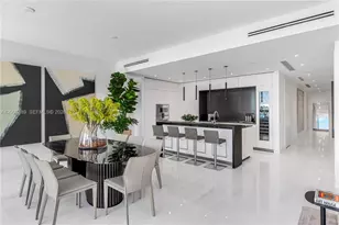 300 Biscayne Blvd Way, Miami, FL 33131 - Photo 13
