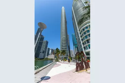 300 Biscayne Blvd Way #2802, Miami, FL 33131 - Photo 27