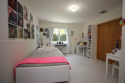 5620 Alton Rd, Miami Beach, FL 33140 - Photo 17