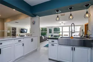 5620 Alton Rd, Miami Beach, FL 33140 - Photo 7
