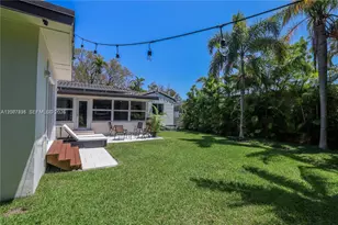 5620 Alton Rd, Miami Beach, FL 33140 - Photo 11