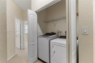 3166 NE 11th St, Homestead, FL 33033 - Photo 23