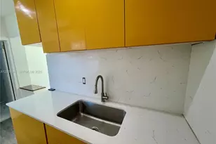 [Address not provided], Fort Lauderdale, FL 33301 - Photo 3