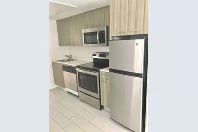 740 Meridian Ave #17, Miami Beach, FL 33139 - Photo 3