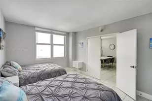 3725 S Ocean Dr, Hollywood, FL 33019 - Photo 13