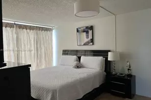 8271 SW 157th Ave, Miami, FL 33193 - Photo 5