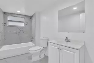 9200 E Bay Harbor Dr, Bay Harbor Islands, FL 33154 - Photo 23
