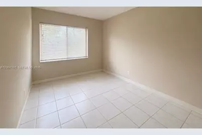 900 SW 12th St #110, Fort Lauderdale, FL 33315 - Photo 5