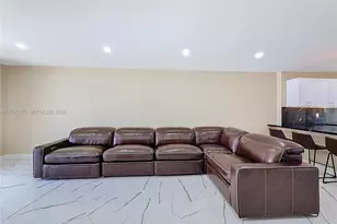 3100 NE 48th St, Fort Lauderdale, FL 33308 - Photo 29