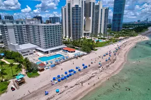 19201 Collins Ave, Sunny Isles Beach, FL 33160 - Photo 45