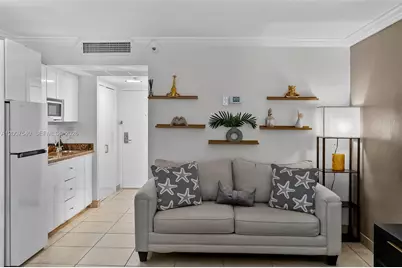 19201 Collins Ave #1123, Sunny Isles Beach, FL 33160 - Photo 15