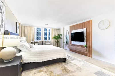 19201 Collins Ave #1123, Sunny Isles Beach, FL 33160 - Photo 1