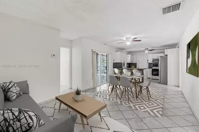 9610 SW 16th St, Miami, FL 33165 - Photo 11