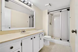 357 N Rock Island Rd, Margate, FL 33063 - Photo 21