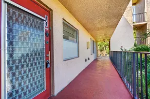 357 N Rock Island Rd, Margate, FL 33063 - Photo 29
