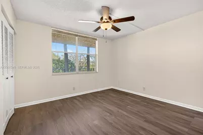 357 N Rock Island Rd #207, Margate, FL 33063 - Photo 15