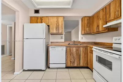 357 N Rock Island Rd #207, Margate, FL 33063 - Photo 1