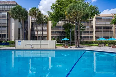 2808 N 46th Ave #E549, Hollywood, FL 33021 - Photo 43