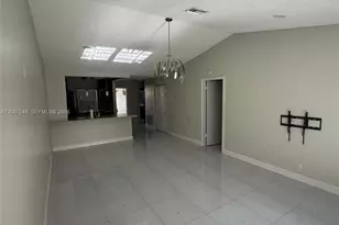 9863 Three Lakes Cir, Boca Raton, FL 33428 - Photo 11