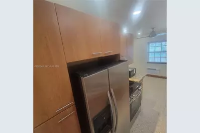 7400 Harding Ave #15, Miami Beach, FL 33141 - Photo 5