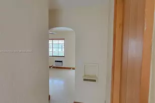 7400 Harding Ave, Miami Beach, FL 33141 - Photo 15