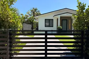 400 NW 40th St, Miami, FL 33127 - Photo 3