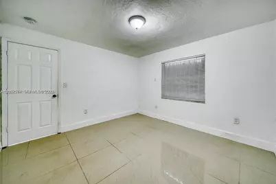 1200 NW 102nd St #1202, Miami, FL 33147 - Photo 13