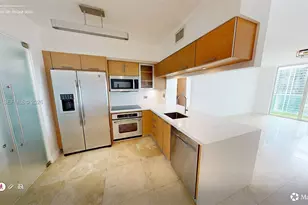 31 SE 5th St, Miami, FL 33131 - Photo 25