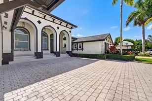 19533 SW 130th Ave, Miami, FL 33177 - Photo 15