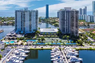 19707 Turnberry Way, Aventura, FL 33180 - Photo 23