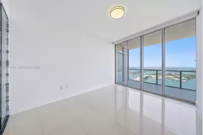 1100 Biscayne Blvd #4402, Miami, FL 33132 - Photo 11