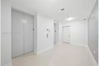 1100 Biscayne Blvd #4402, Miami, FL 33132 - Photo 25