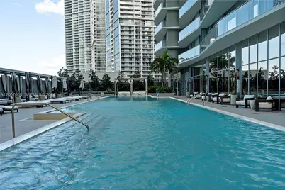 77 SE 5th St. #1510, Miami, FL 33131 - Photo 39