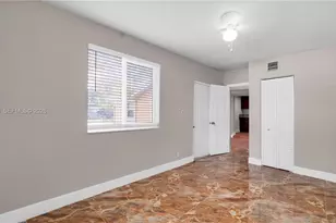 1124 NW 100th Terrace, Miami, FL 33150 - Photo 11