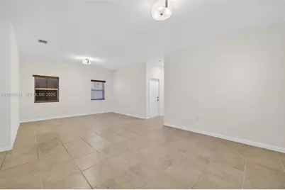 236 SE 32nd Ave, Homestead, FL 33033 - Photo 9