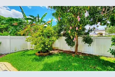 18920 SW 29th St, Miramar, FL 33029 - Photo 37