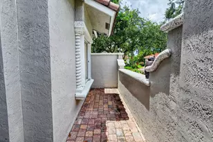 18920 SW 29th St, Miramar, FL 33029 - Photo 7