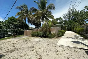 1140 NE 1st Ave., Fort Lauderdale, FL 33304 - Photo 9