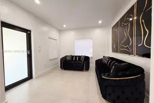 86 NW 4th St, Homestead, FL 33030 - Photo 3