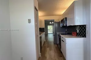 1300 SW 124th Terrace, Pembroke Pines, FL 33027 - Photo 3